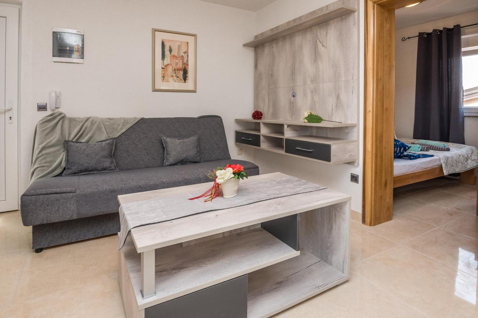 Plaza Ab Daire Vir Oda fotoğraf